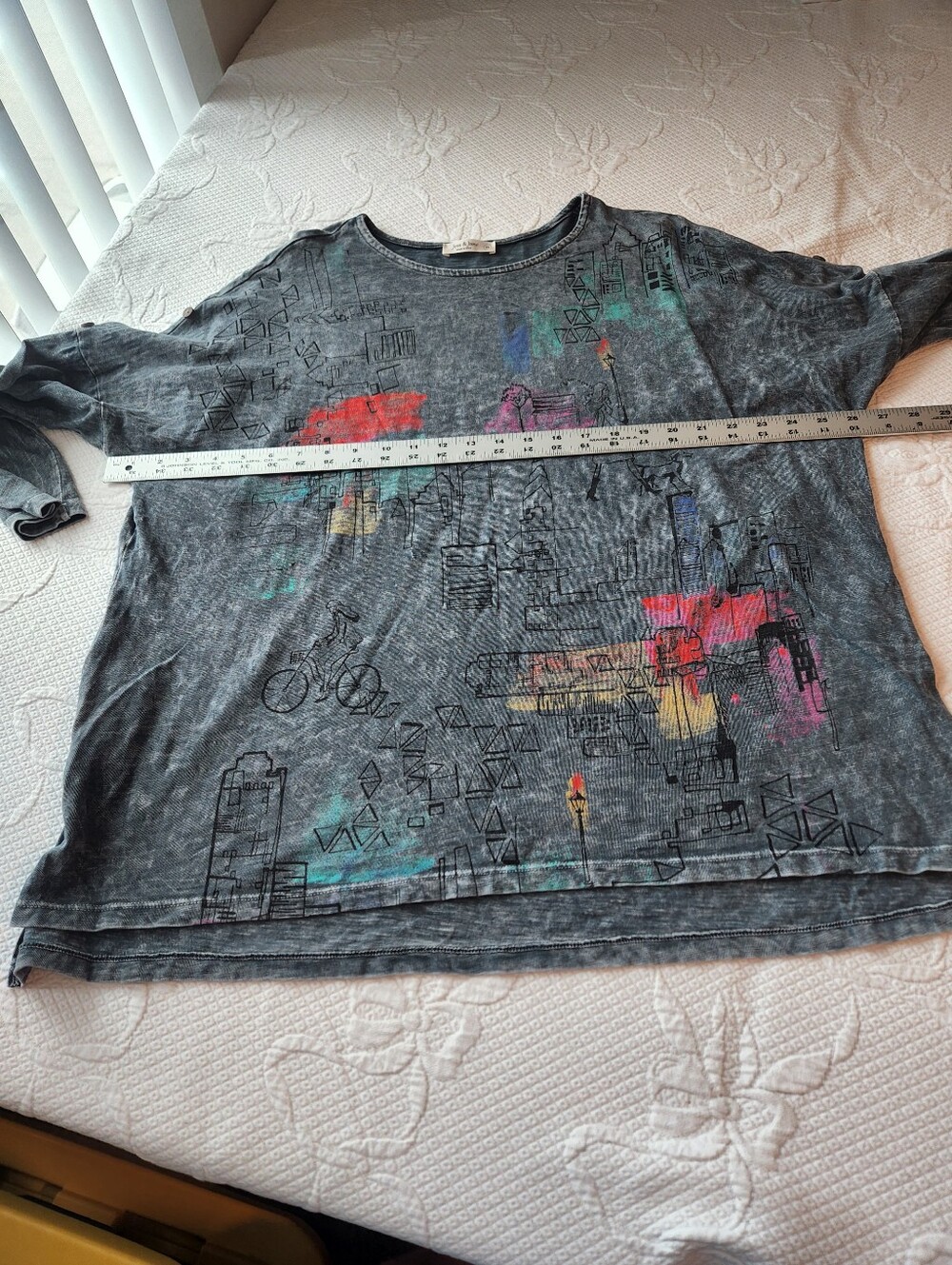 Jess & Jane Washed Charcoal Graphic Scoop-Neck Women’s Sweatshirt - Picture 6 of 10